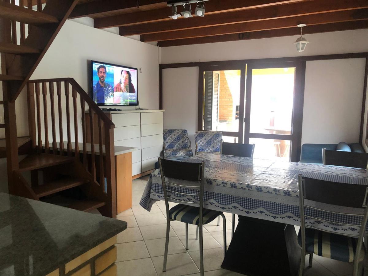 Linda Casa Com Piscina Em Bombinhas, Espaco Inteiro Kültér fotó