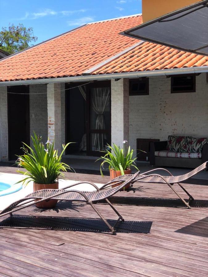 Linda Casa Com Piscina Em Bombinhas, Espaco Inteiro Kültér fotó