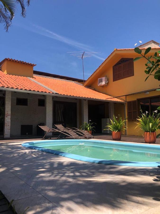 Linda Casa Com Piscina Em Bombinhas, Espaco Inteiro Kültér fotó